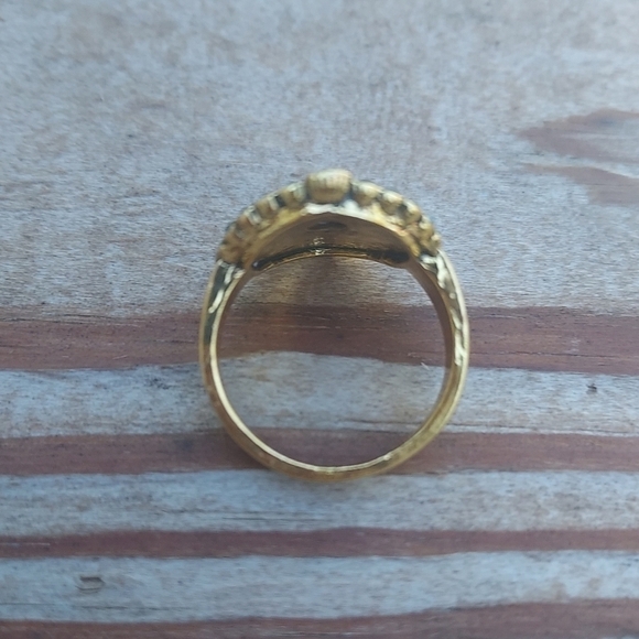 NWOT - Gold Tone With Multicolor Rhinestones Fashion Ring Size 9.25 - Picture 3 of 6